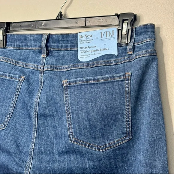 NEW - FDJ Olivia Jeans Size 18 - Picture 3 of 4